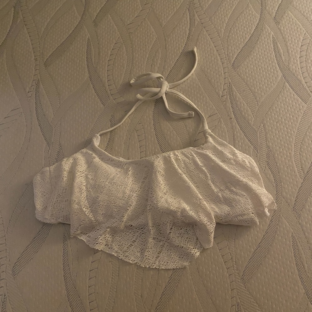 *SOLD* White Lace Bikini Top